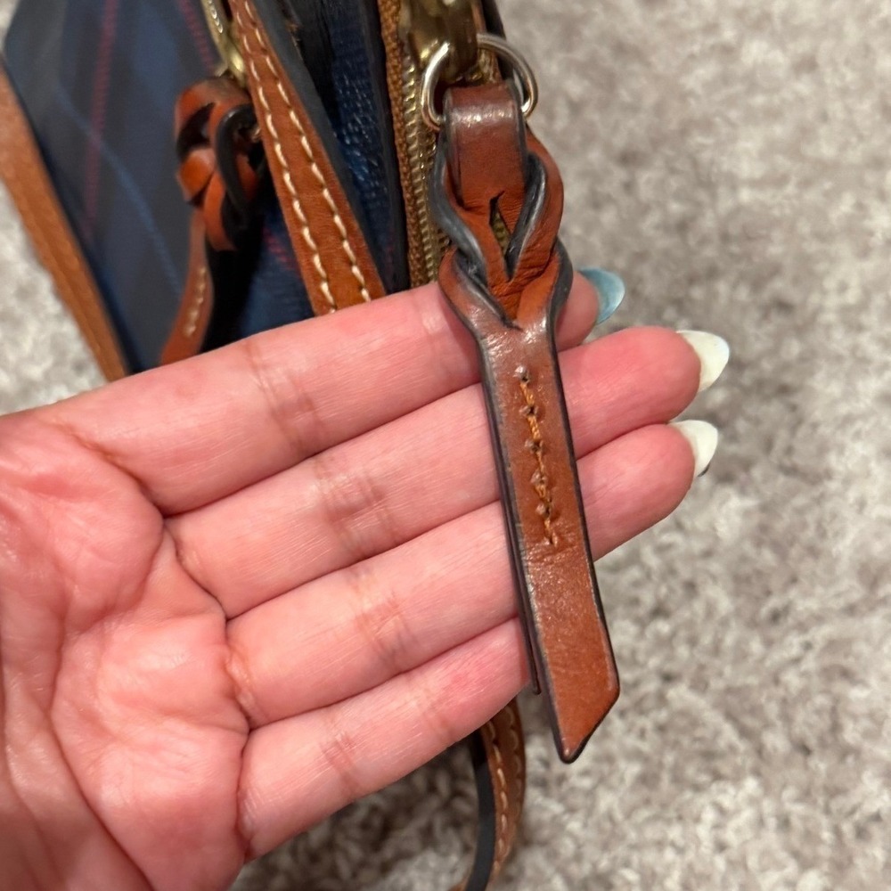 Dooney & Bourke Navy Blue Red‎ Plaid Coated Canvas Crossbody Bag Leather Trim - Picture 9 of 16